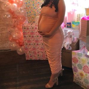 Dress. Not a maternity dress but i used it as one